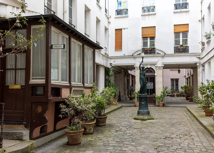 Cosy Beautiful Heart Of Saint-germain Des Pres Paris